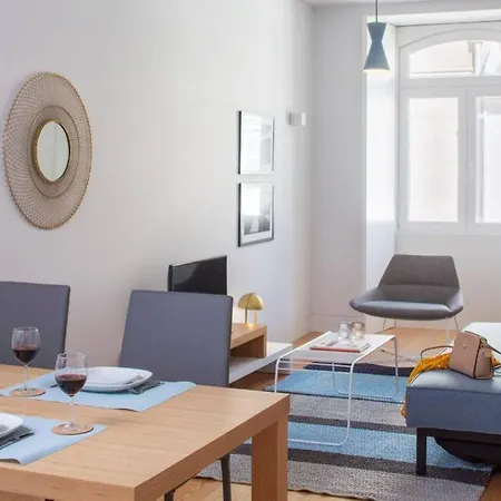 City Center One Bedroom Apartment At Baixa Breakfast Included * Lisbona